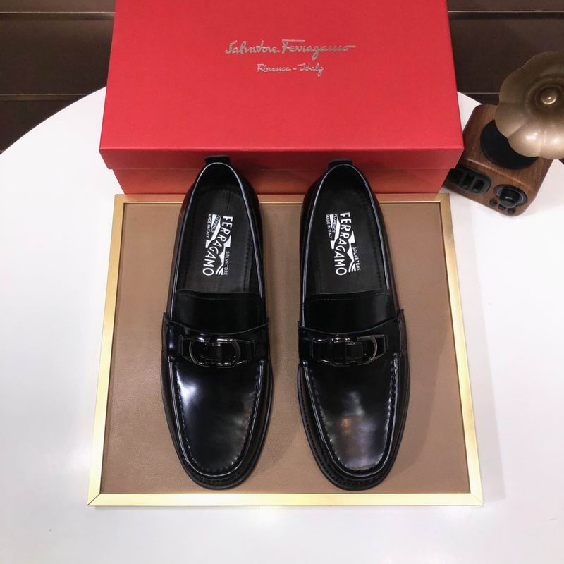 Ferragamo sz38-44 hnq1106